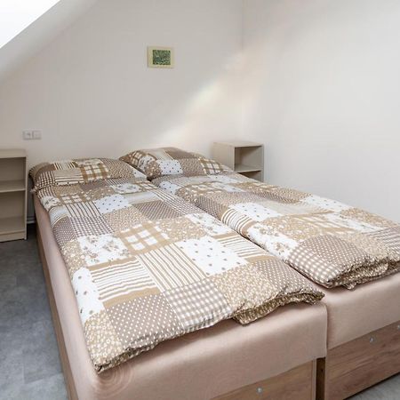 Apartmany Domek U Lesa Битов Экстерьер фото