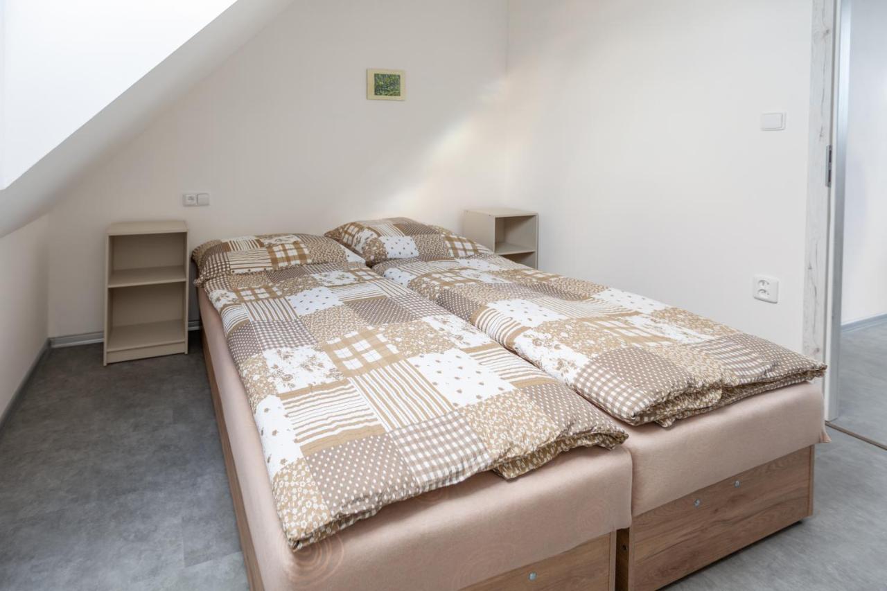 Apartmany Domek U Lesa Битов Экстерьер фото