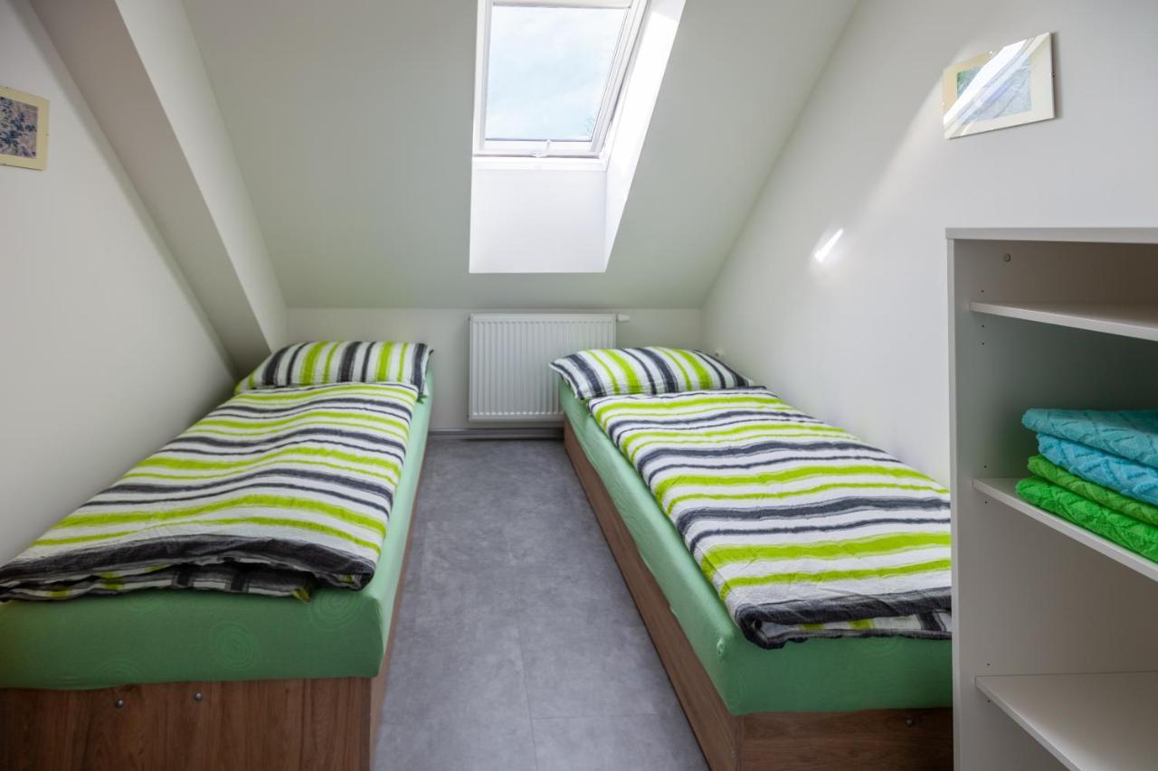 Apartmany Domek U Lesa Битов Экстерьер фото